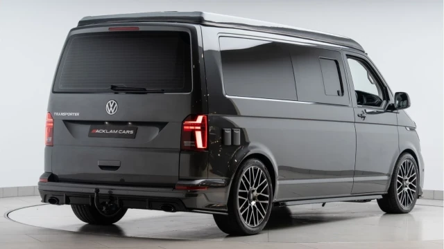 Volkswagen Transporter (72 Reg) T30 2.0TDI Highline DSG LWB (4 Berth Camper) Image 4