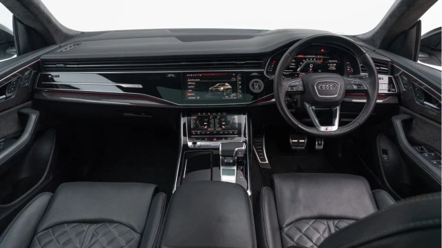 Audi SQ8 (71 Reg) 4.0TFSI V8 Vorsprung Quattro Image 2