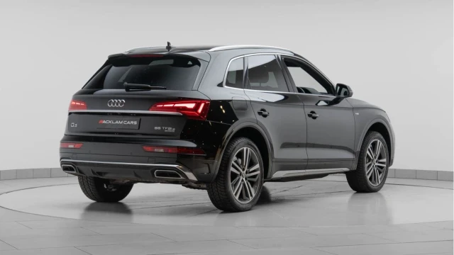 Audi Q5 (21 Reg) 2.0 55TFSI E Competition Quattro Hybrid Image 6