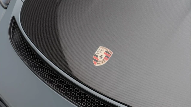 Porsche 718 (23 Reg) Cayman 4.0 GT4 RS PDK (Weissach) Image 8