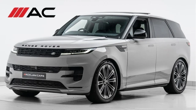 Land Rover Range Rover Sport (23 Reg) 3.0 D300 Dynamic SE (Black Pack) Image 1