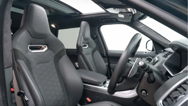 Land Rover Range Rover Sport (71 Reg) 5.0 V8 SVR (SVO) Image 3