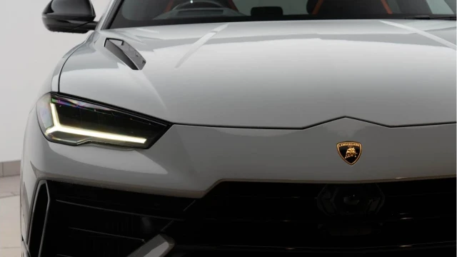 Lamborghini Urus (23 Reg) 4.0 V8 S Image 8
