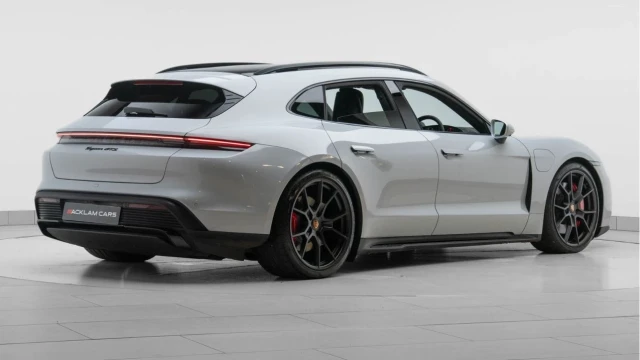 Porsche Taycan (72 Reg) GTS Sport Turismo Image 6