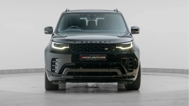 Land Rover Discovery (74 Reg) 3.0 D300 Dynamic SE Image 7