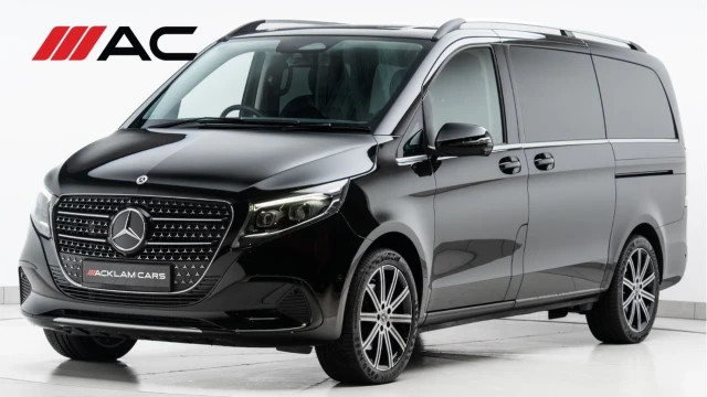 Mercedes-Benz V Class (24 Reg) V220 2.0D Premium LWB (7 Seat) Image 1