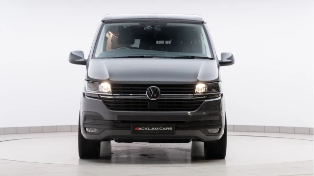 Volkswagen Transporter (72 Reg) 2.0TDI T30 Highline (4 Berth Camper) (VAT Q) Image 8