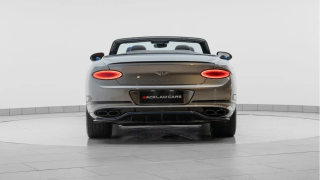 Bentley Continental (74 Reg) GTC 4.0 V8 S Black Edition Convertible Image 4