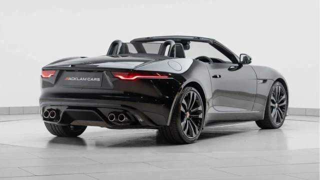 Jaguar F-TYPE (72 Reg) 5.0 V8 P450 R-Dynamic Black Convertible Image 6