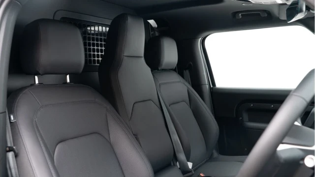 Land Rover Defender (74 Reg) 90 3.0 D250 S Hard Top Commercial (3 Seat) (+VAT) Image 3