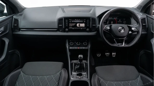 Škoda KAROQ (72 Reg) 2.0TDI Sportline Image 2