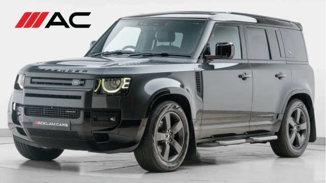 Land Rover Defender (72 Reg) 110 3.0 D250 X-Dynamic SE (Black Pack) Image 1