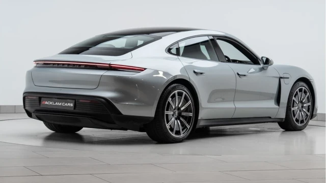 Porsche Taycan (21 Reg) 4S (Performance Plus) Image 6
