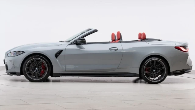 BMW M4 (22 Reg) 3.0 Competition M xDrive Convertible Image 5