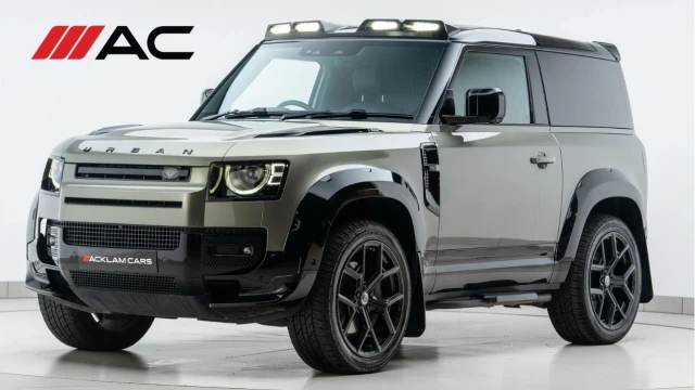Land Rover Defender (23 Reg) 90 3.0 D250 SE Hard Top Commercial (URBAN) (+VAT) Image 1