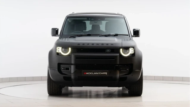 Land Rover Defender (21 Reg) 90 2.0 P300 SE (Bespoke) Image 4