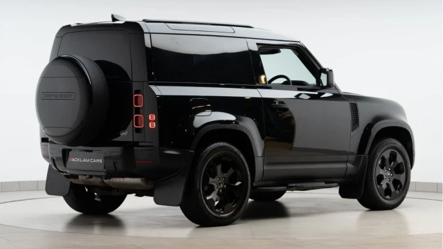 Land Rover Defender (21 Reg) 90 3.0 D200 Hard Top (3 Seat) (+VAT) Image 7