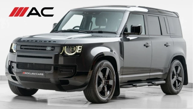 Land Rover Defender (25 Reg) 110 3.0 D250 X-Dynamic SE (Black Pack) Image 1