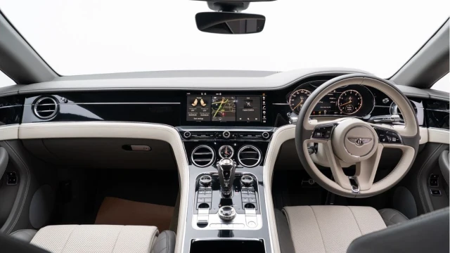 Bentley Continental (70 Reg) 4.0 V8 Continental GT Coupe (Centenary) Image 2