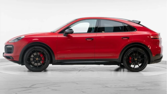 Porsche Cayenne (22 Reg) 4.0 V8 GTS Coupe Image 4