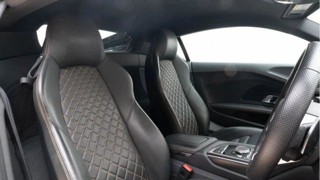Audi R8 (71 Reg) 5.2 V10 Performance Quattro Image 3