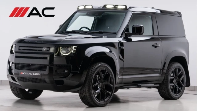 Land Rover Defender (24 Reg) 90 3.0 D250 HSE Hard Top Commercial (3 Seat) (Bespoke URBAN) (+VAT) Image 1