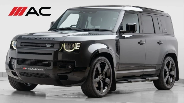 Land Rover Defender (23 Reg) 110 3.0 D300 X-Dynamic HSE (Black Pack) Image 1
