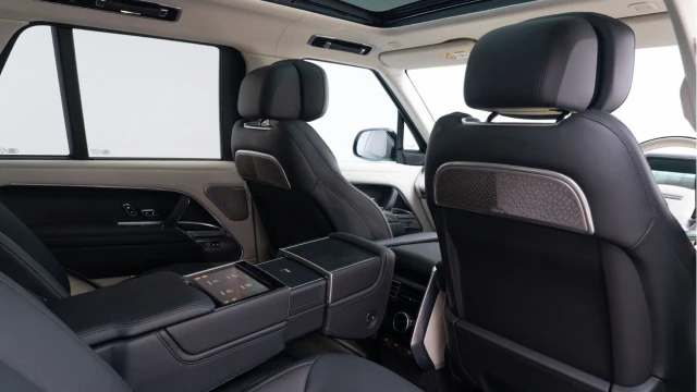 Land Rover Range Rover (25 Reg) 3.0 D350 Autobiography (VAT Q) Image 6