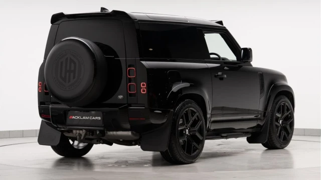 Land Rover Defender (74 Reg) 90 3.0 D250 S Hard Top Commercial (3 Seat) (Bespoke URBAN)  (+VAT) Image 7