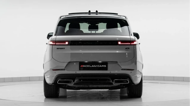 Land Rover Range Rover Sport (23 Reg) 3.0 P440e Dynamic SE Hybrid (Black Pack) Image 6