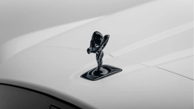 Rolls-Royce Cullinan (74 Reg) 6.75 V12 Black Badge Series II (VAT Q) Image 5