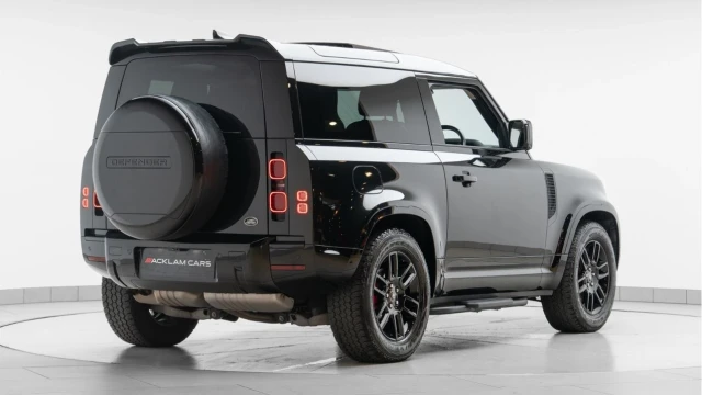 Land Rover Defender (71 Reg) 90 3.0 D250 XS Edition (6 Seat) Image 6