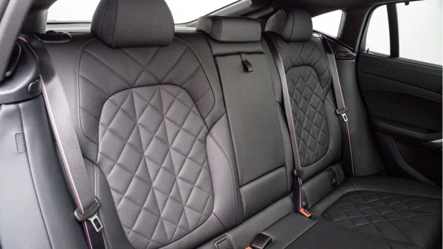 BMW X6 (24 Reg) 4.4 V8 M60I xDrive Image 8