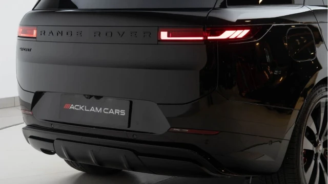Land Rover Range Rover Sport (75 Reg) 3.0 D300 Stealth Edition (Black Pack) Image 5