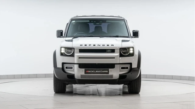 Land Rover Defender (21 Reg) 90 3.0 D250 S (Country) Image 7