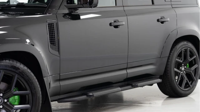 Land Rover Defender (24 Reg) 110 3.0 D250 XS Edition (Bespoke URBAN) (VAT Q) Image 5