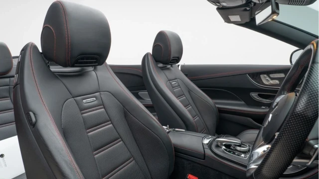 Mercedes-Benz E Class (70 Reg) AMG E53 3.0 4Matic+ Convertible Image 4