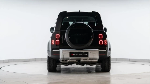Land Rover Defender (25 Reg) 110 3.0 D350 S (7 Seat) Image 6