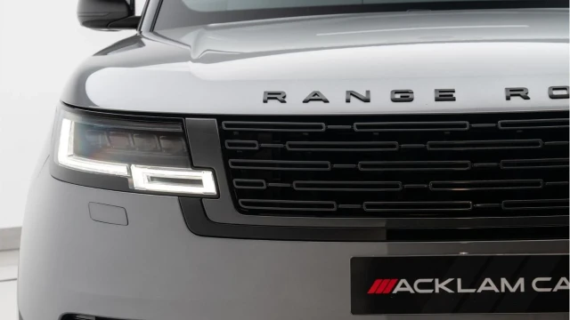 Land Rover Range Rover (24 Reg) 3.0 D300 SE (Shadow Pack) Image 8