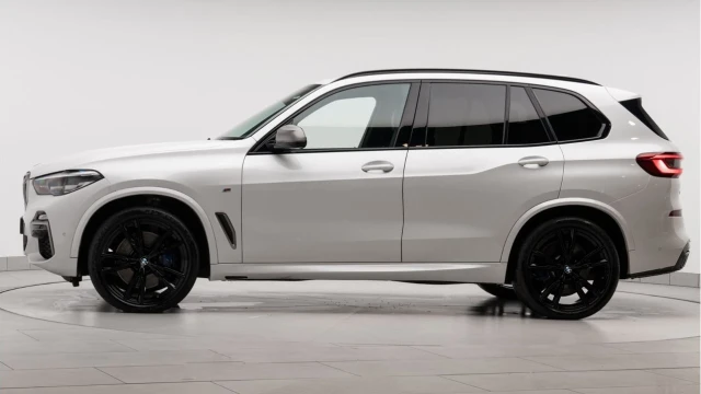 BMW X5 (69 Reg) 3.0 M50D xDrive (7 Seat) Image 5