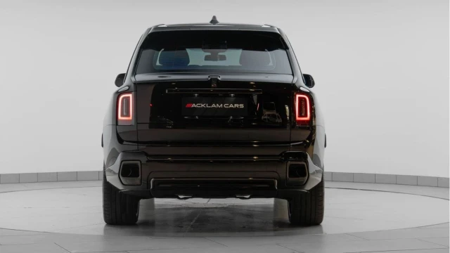 Rolls-Royce Cullinan Series II (25 Reg) 6.7 V12 Black Badge Image 5