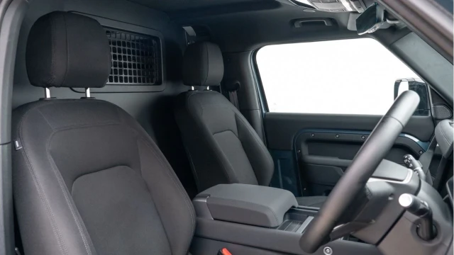 Land Rover Defender (23 Reg) 90 3.0 D250 Hard Top Commercial (+VAT) Image 3