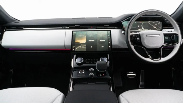 Land Rover Range Rover Sport (23 Reg) 3.0 P440e Autobiography Hybrid Image 2