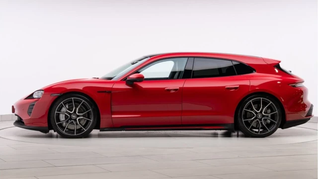 Porsche Taycan (24 Reg) 4S Sport Turismo (VAT Q) Image 4