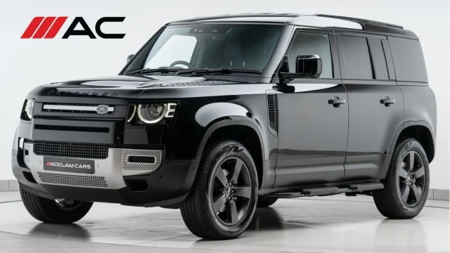 Land Rover Defender (25 Reg) 110 3.0 D250 S Hard Top Commercial (3 Seat) (+VAT) Image 1