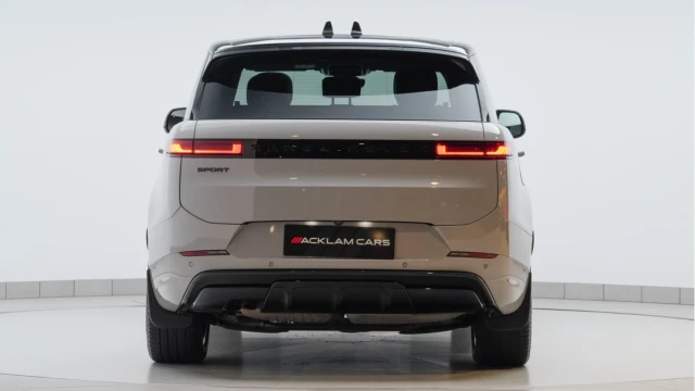 Land Rover Range Rover Sport (24 Reg) D300 Dynamic SE Image 5