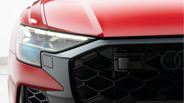 Audi RSQ8 (25 Reg) 4.0TFSI V8 Quattro Image 8
