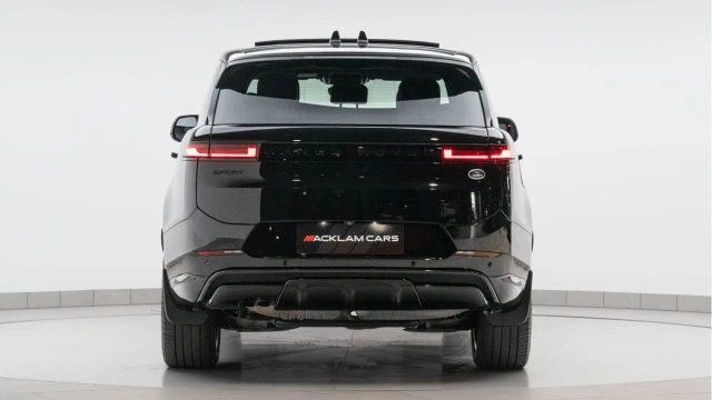 Land Rover Range Rover Sport (23 Reg) 3.0 D300 Dynamic SE (Black Pack) Image 6