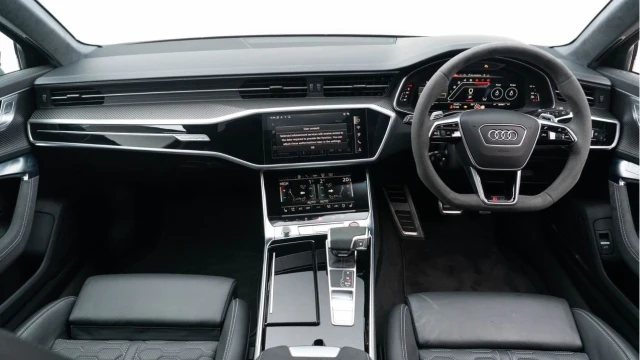 Audi RS6 (74 Reg) 4.0TFSI V8 Performance Carbon Vorsprung Quattro Image 2