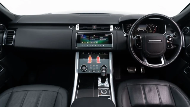 Land Rover Range Rover Sport (21 Reg) 3.0 D300 HSE Silver Image 2